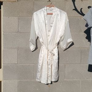 Vintage Private Luxuries cream satin robe